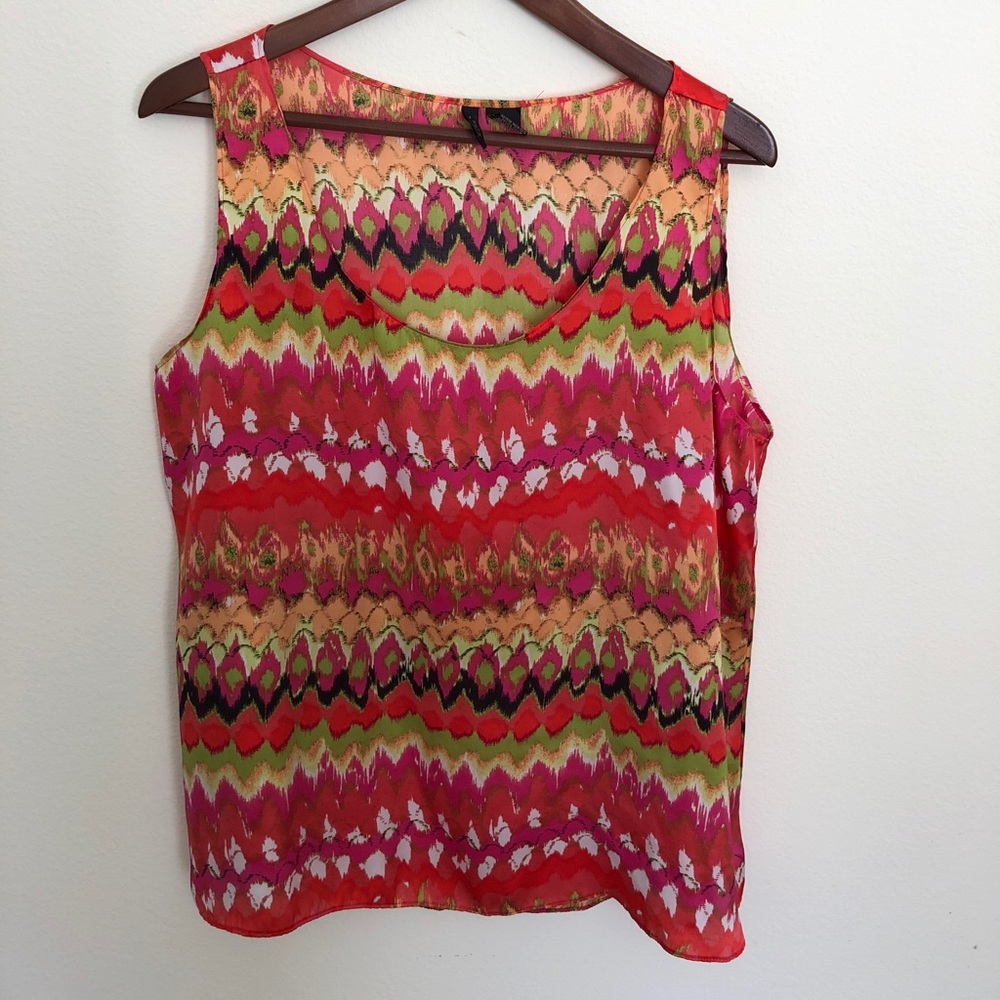 ❤️Satin sleeveless multicolored top❤️ - Picture 5 of 7